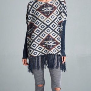 Oversized Aztec print sweater solid sleeve